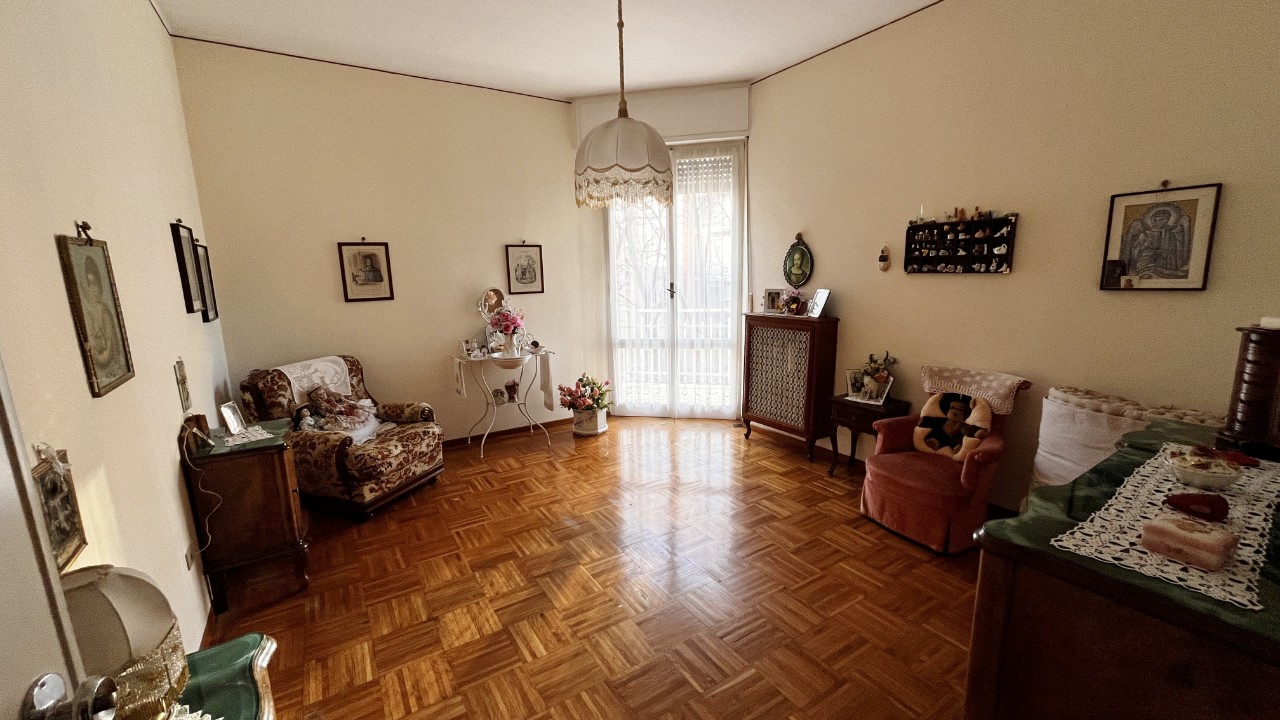 49a36383-54fc-43ca-9ee2-7bbe846d28a1