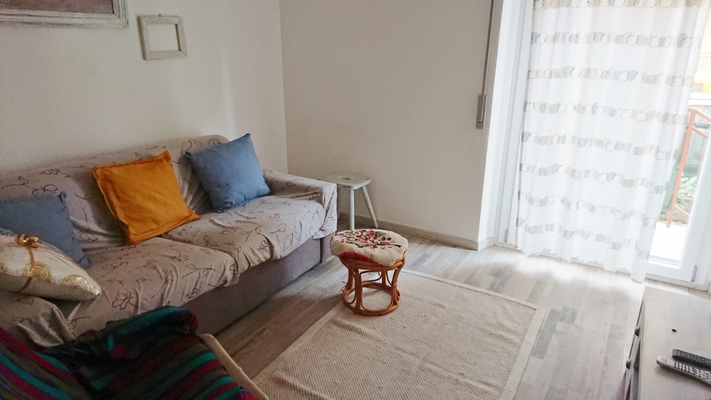 a6e2ef12-30e2-4562-827d-8a24449e5e49