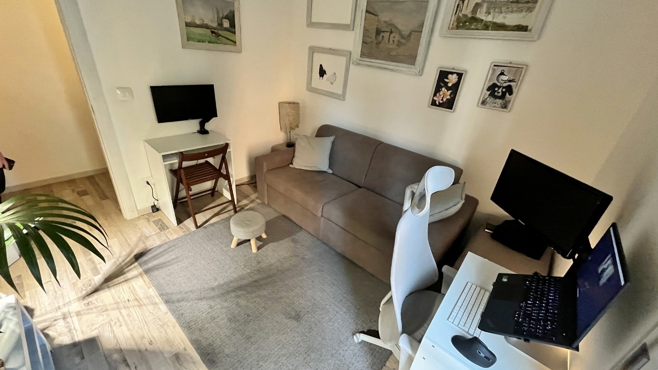 02721e9b-0975-4626-850d-224f214a20dd