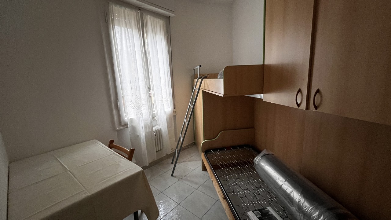 bdee340f-6ff0-4416-9f9e-8df94a1c35f4