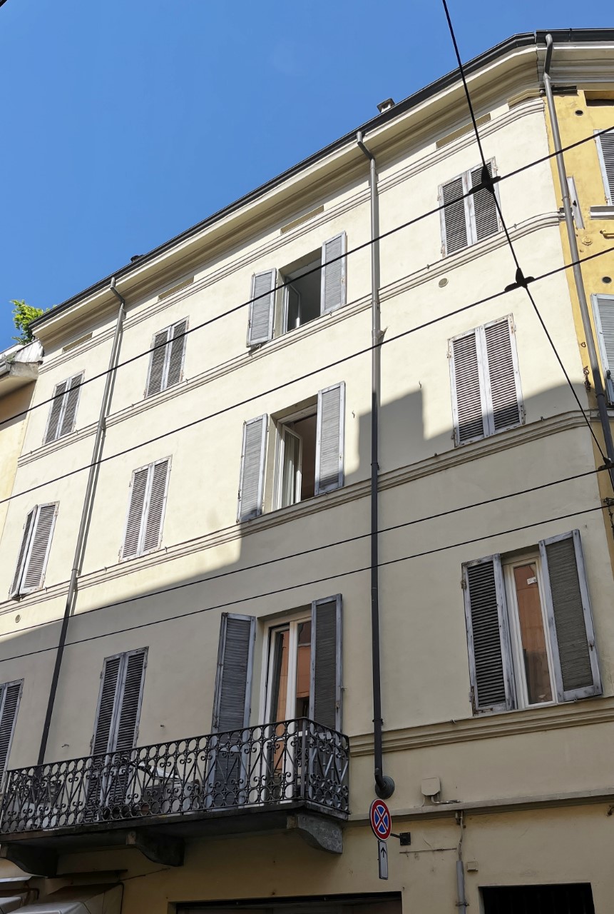 Ple Corridoni-Via Bixio In una piccola fetta di casa in perfetto ordine e composta di solo 5 unità